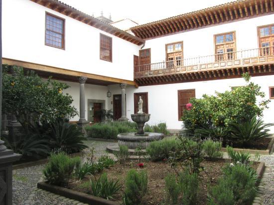 la Casa Salazar