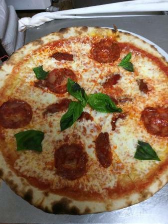 Luna Rossa Pizzeria