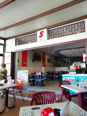 Cafeteria Caseral