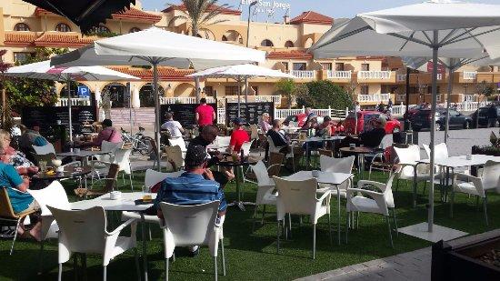 Cafe Del Town
