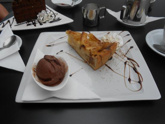 Cafeteria Colisseum