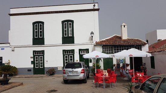Alcandora Tasca Bar