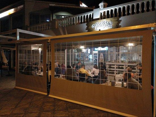 Antojos Pizzeria Heladeria