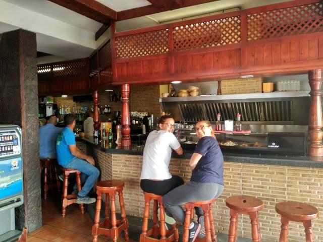 Bar Cafeteria La Cantosa