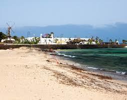 la Playa de los Charcos