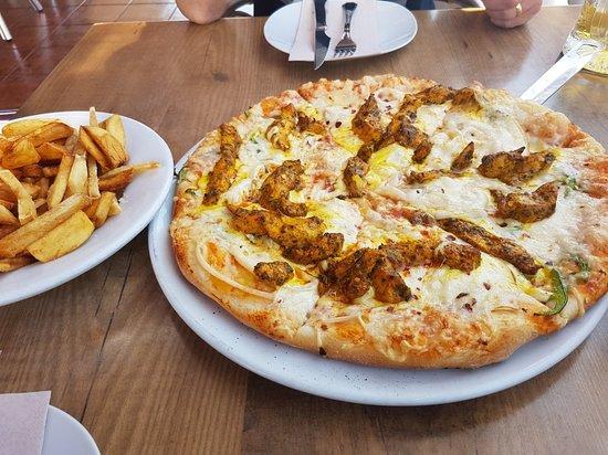 Titanic Pizza