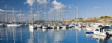 Amarilla Marina