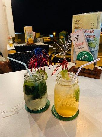 Echoes Cocktail Bar