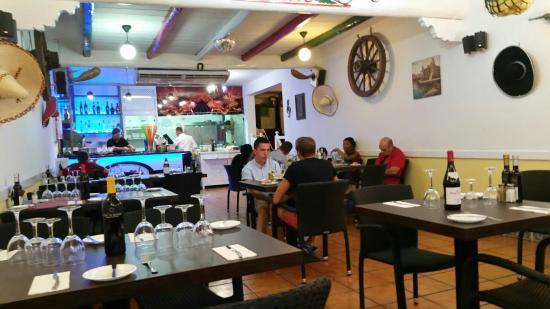 El Rancho Bar Restuarant