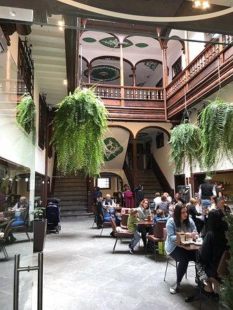 El Cafe de Don Manuel