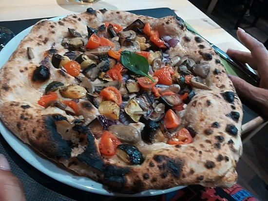 Pizzeria Carbone