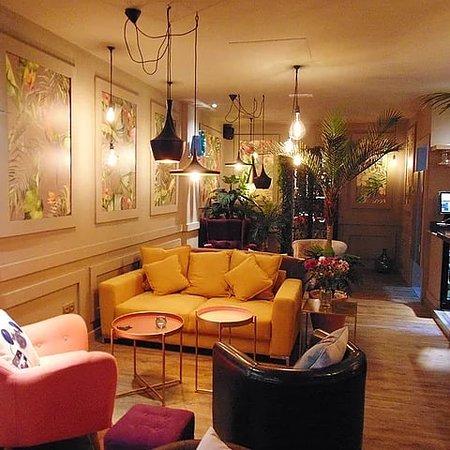 Iguazu Lounge