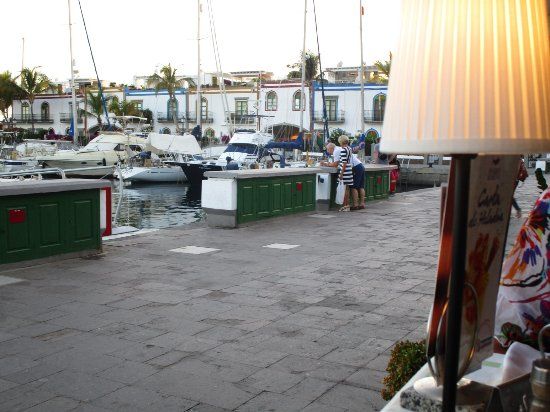 Dennehys Marina