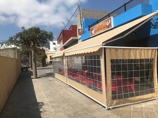 Pizzería La Esquina