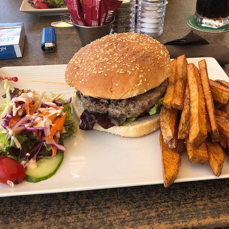 El Toston Bar and Restaurant